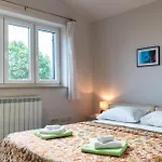House Mia * Медулин