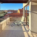 House Mia Медулин