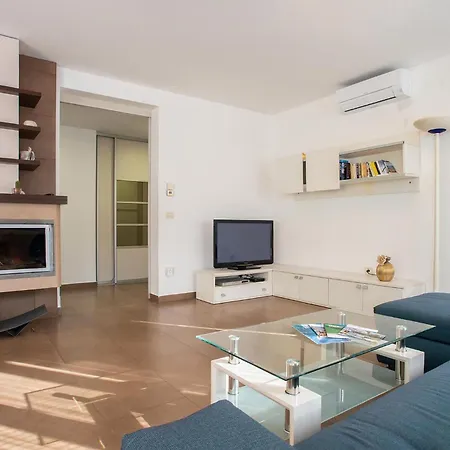 House Mia * Medulin